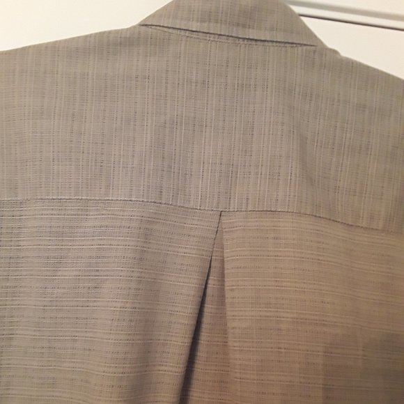 Cutter & Buck Khaki Weave Shirt - Size XL - Picture 4 of 9